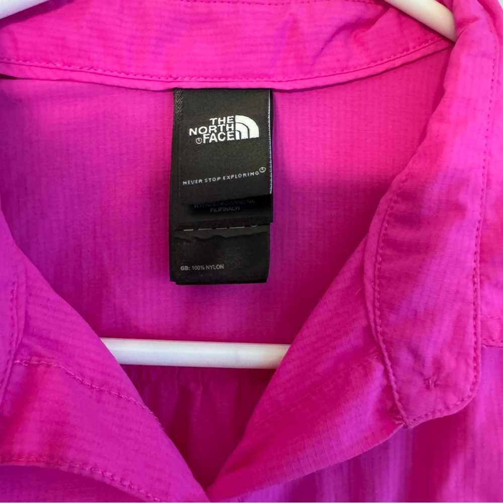 The North Face Cool Horizon Pink Button Down Long Sleeve Shirt - Picture 4 of 5